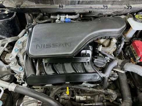 Used 2019 Nissan Rogue Sport SL w/ Premium Package image 34