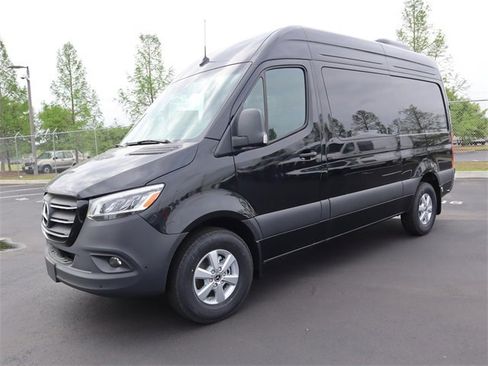 Used 2024 Mercedes-Benz Sprinter 144 Cargo image 2