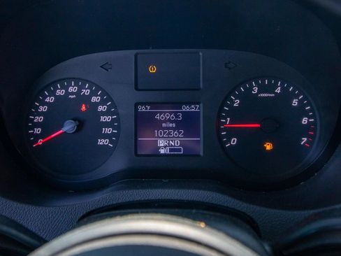 Used 2023 Mercedes-Benz Sprinter 2500 image 25
