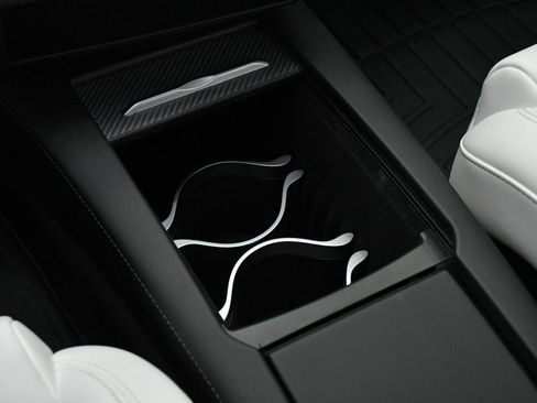 Used 2017 Tesla Model S 100D image 27