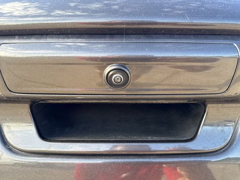 Used 2024 RAM 1500 Laramie image 8