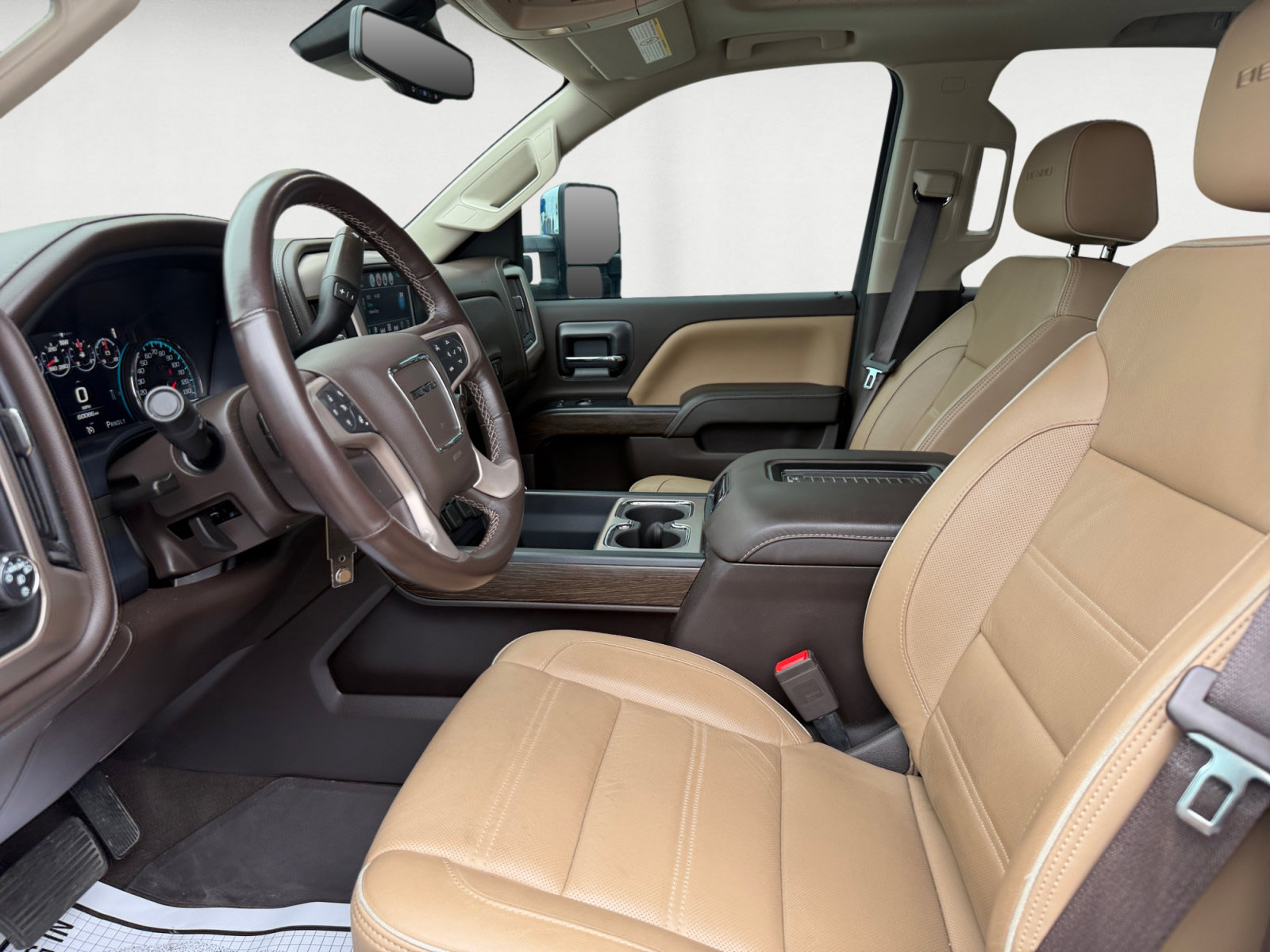 Used 2019 GMC Sierra 2500 Denali w/ Duramax Plus Package AWD/4WD image 10