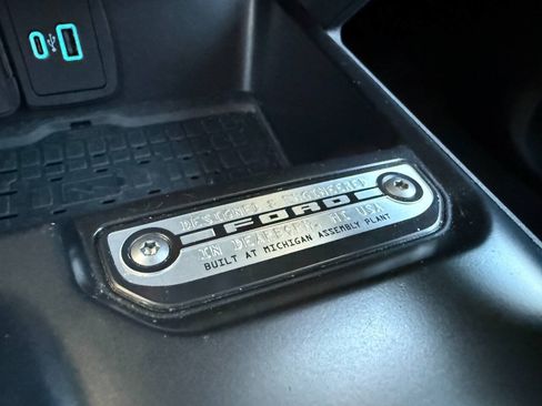 Used 2024 Ford Bronco Outer Banks AWD/4WD image 46