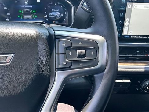 Used 2023 Chevrolet Silverado 1500 RST AWD/4WD image 13