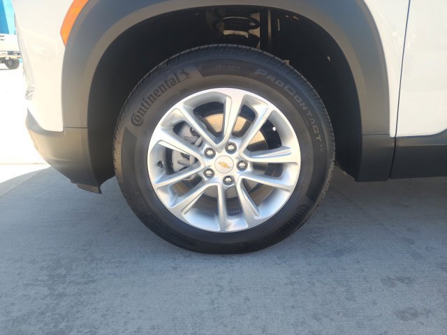 Certified 2026 Chevrolet TrailBlazer LS AWD/4WD image 13