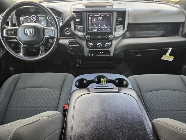 Used 2024 RAM 3500 Tradesman w/ Chrome Appearance Group AWD/4WD image 13