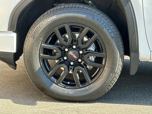 Certified 2024 GMC Sierra 1500 Elevation AWD/4WD image 24