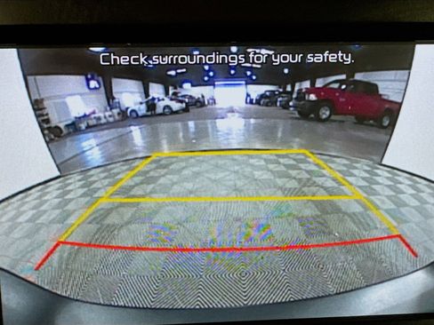 Used 2020 Kia Soul LX image 18