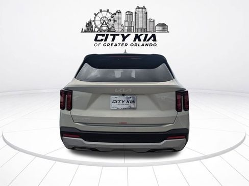 New 2026 Kia Sorento LX FWD image 6