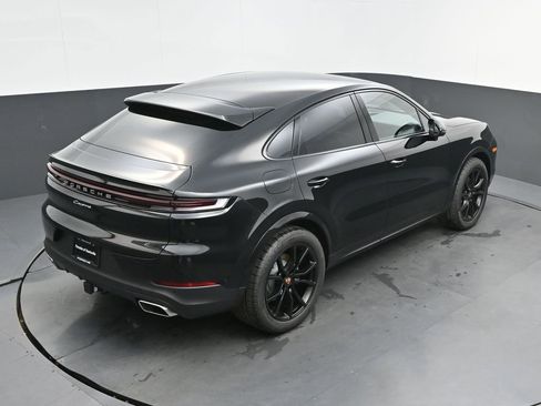 Used 2026 Porsche Cayenne Coupe AWD/4WD image 27