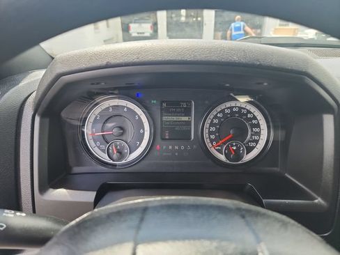 Used 2024 RAM 1500 Warlock AWD/4WD image 15