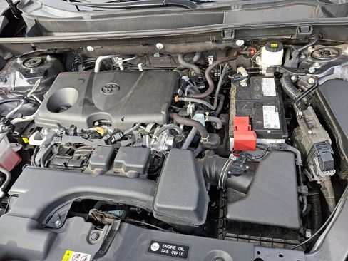 Used 2023 Toyota RAV4 XLE image 29