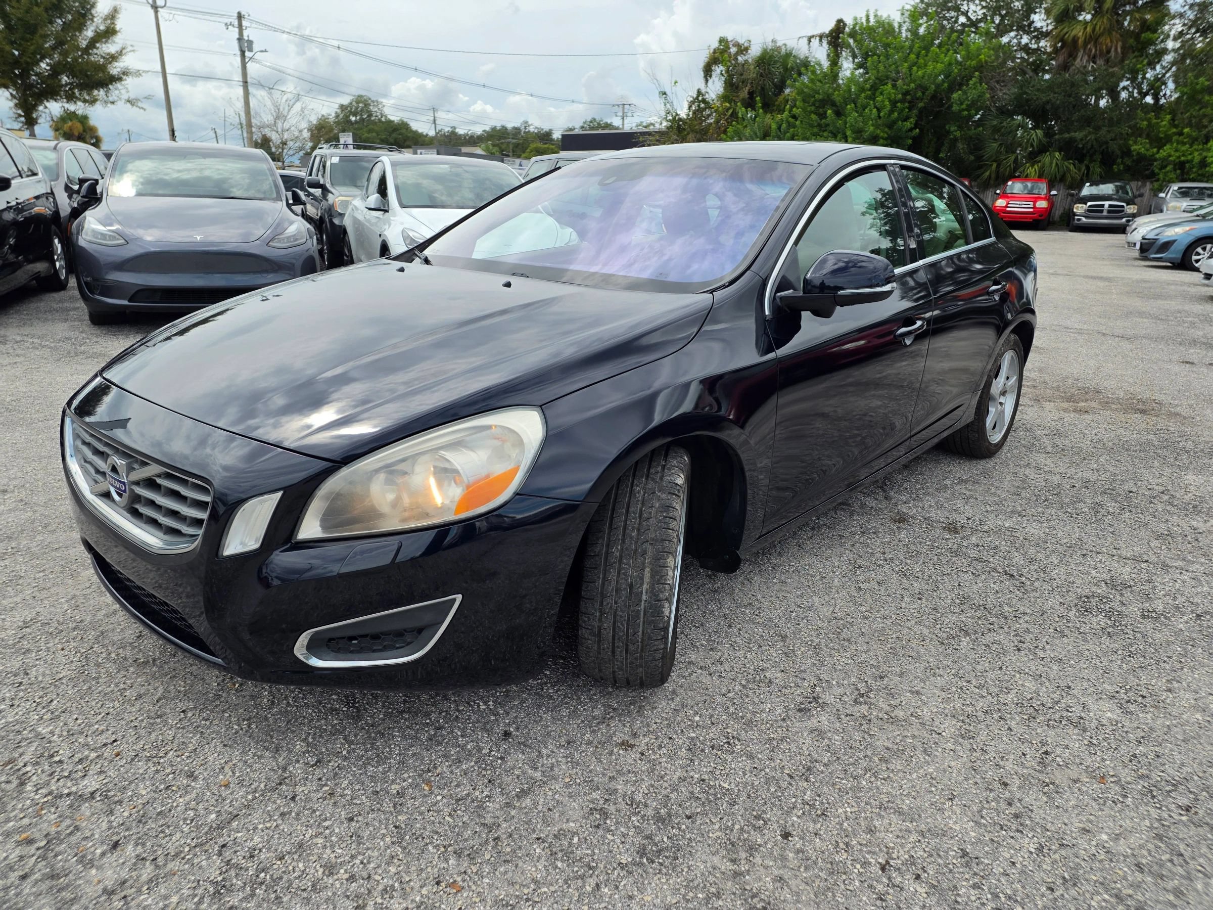 Used 2013 Volvo S60 T5 AWD/4WD image 3