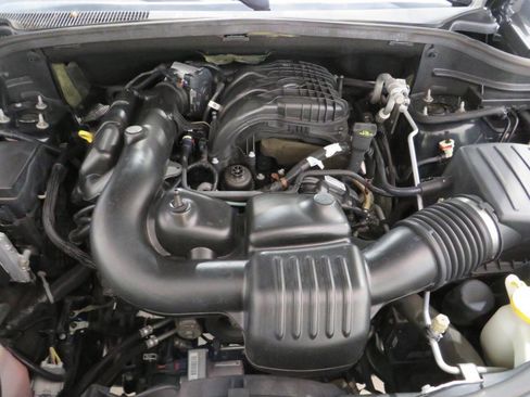 Used 2015 Jeep Grand Cherokee Limited image 29