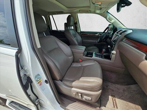 Used 2013 Lexus GX 460 Premium AWD/4WD image 20