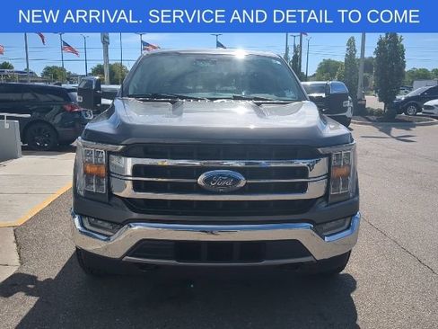 Used 2022 Ford F150 Lariat w/ Max Trailer Tow Package AWD/4WD image 11