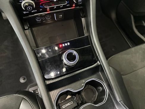 Used 2024 Jeep Grand Cherokee L Altitude image 20