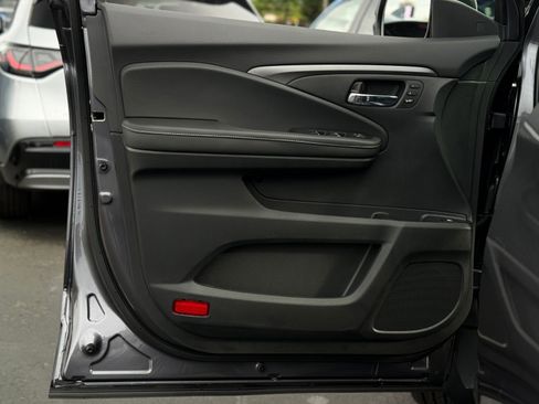 New 2026 Honda Ridgeline RTL image 12