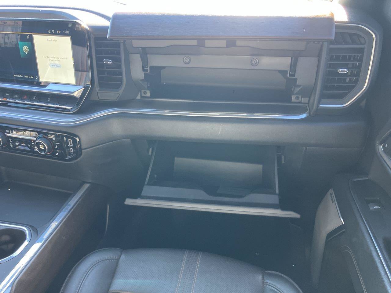 Used 2024 Chevrolet Silverado 3500 High Country w/ High Country Premium Package AWD/4WD image 20