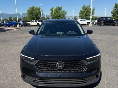 Used 2023 Honda Accord EX image 3