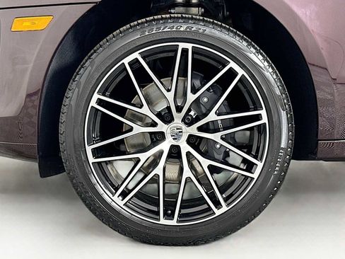 New 2026 Porsche Macan image 32