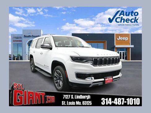 Certified 2024 Jeep Wagoneer Series II w/ Flexible Seating Group AWD/4WD image 1