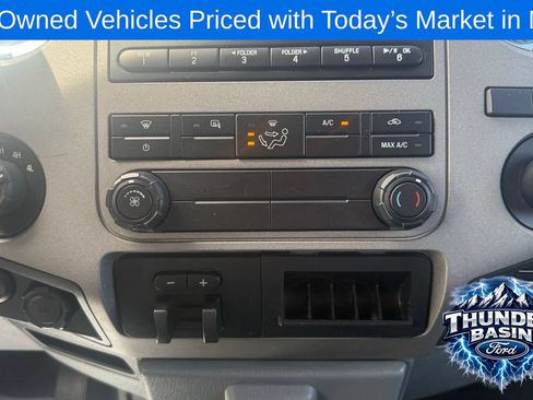 Used 2016 Ford F350 XLT w/ XLT Value Package AWD/4WD image 18