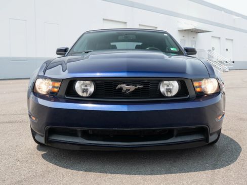 Used 2012 Ford Mustang GT Premium RWD image 9