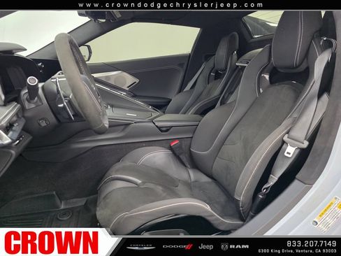 Used 2024 Chevrolet Corvette Stingray Premium Conv w/ Z51 Performance Package RWD image 24