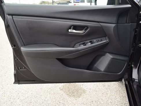 Used 2024 Nissan Sentra SV image 19