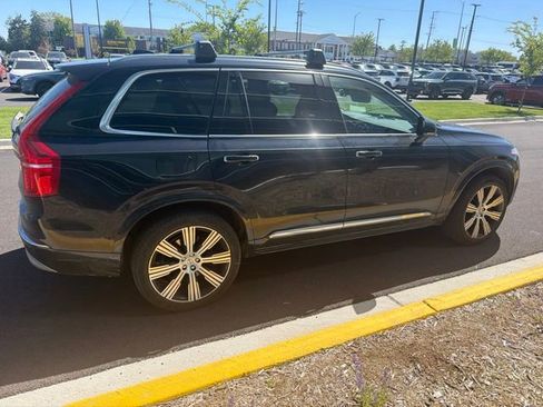 Used 2022 Volvo XC90 T8 Inscription w/ Advanced Package AWD/4WD image 13