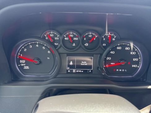 Used 2024 Chevrolet Silverado 1500 Custom Trail Boss w/ LPO, Dark Essentials Package AWD/4WD image 32