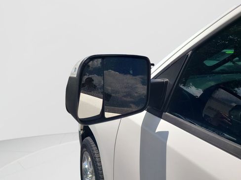 Used 2020 RAM 1500 Big Horn AWD/4WD image 30