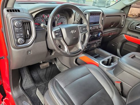 Used 2019 Chevrolet Silverado 1500 LT Trail Boss image 18