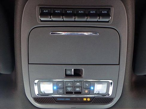 New 2026 Ford F350 Platinum w/ Tremor Off-Road Package image 25