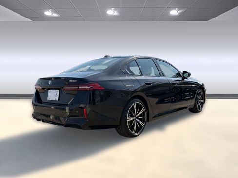 New 2026 BMW 530i w/ M Sport Package RWD image 7