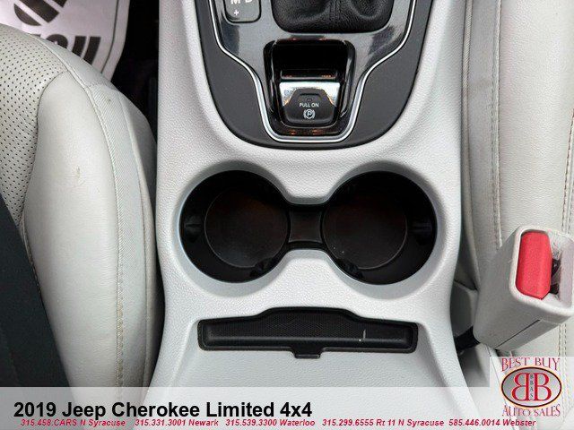 Used 2019 Jeep Cherokee Limited AWD/4WD image 21