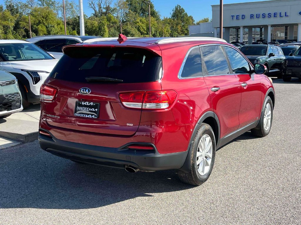 Used 2016 Kia Sorento AWD w/ LX Convenience Package image 28