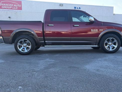 Used 2017 RAM 1500 Laramie w/ Convenience Group image 5