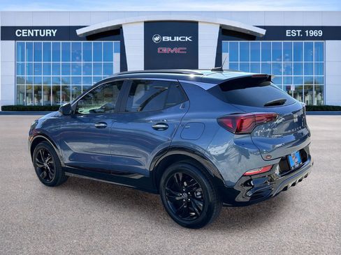 Used 2025 Buick Encore GX Sport Touring image 6