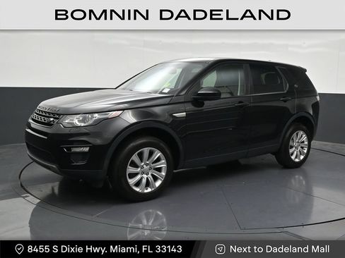 Used 2018 Land Rover Discovery Sport SE AWD/4WD image 1