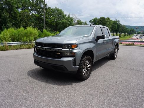 Used 2020 Chevrolet Silverado 1500 Custom w/ Custom Max Trailering Package AWD/4WD image 21