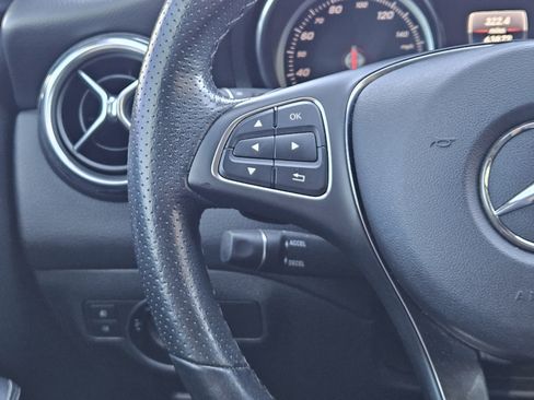 Used 2019 Mercedes-Benz GLA 250 image 27