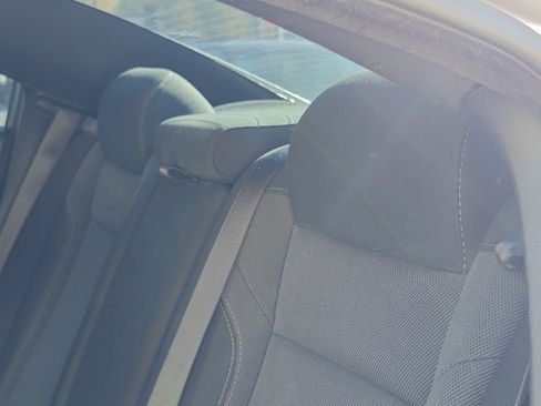 Used 2015 Dodge Charger SXT image 24