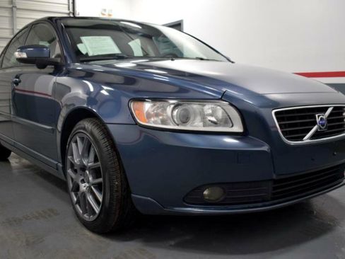 Used 2010 Volvo S40 2.4i image 3