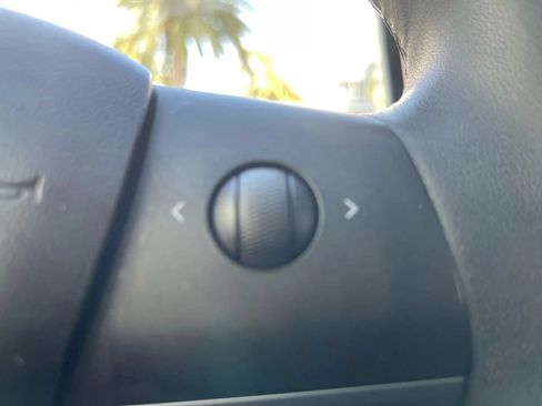 Used 2018 Tesla Model 3 Long Range RWD image 26