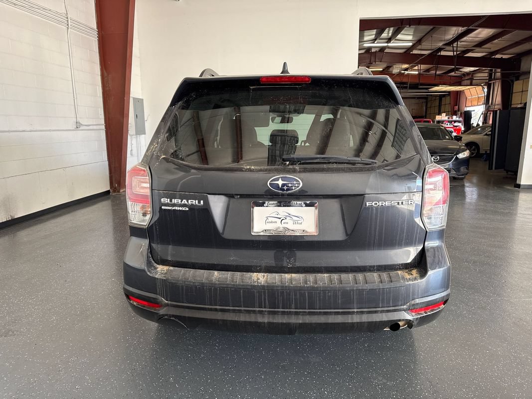 Used 2018 Subaru Forester 2.5i Premium w/ All-Weather Package AWD/4WD image 5