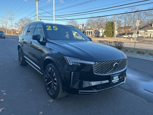 Used 2025 Volvo XC90 B5 Plus image 6