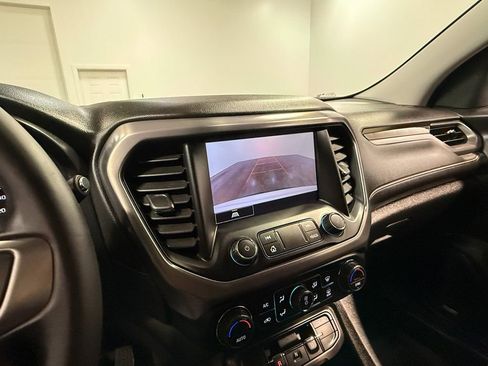 Used 2023 GMC Acadia AT4 image 84
