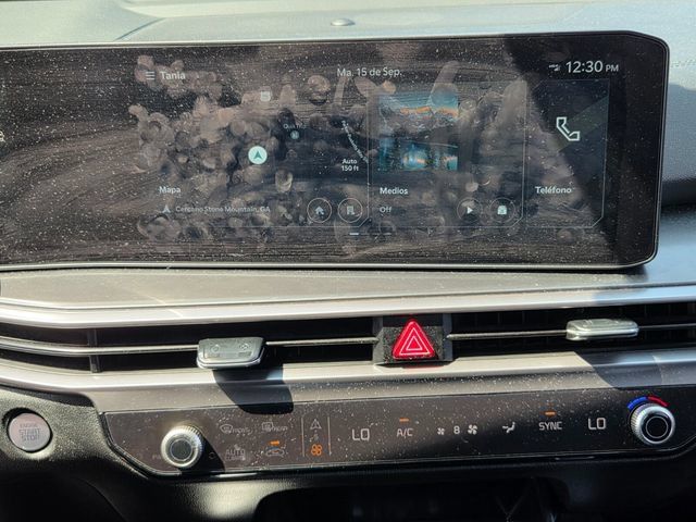 Used 2025 Kia Sorento EX w/ Panoramic Sunroof Package FWD image 20